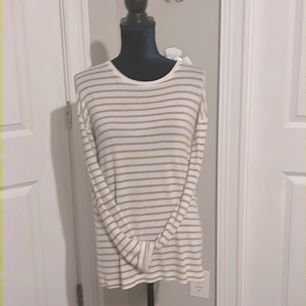 Woman’s Small Fall Sweater